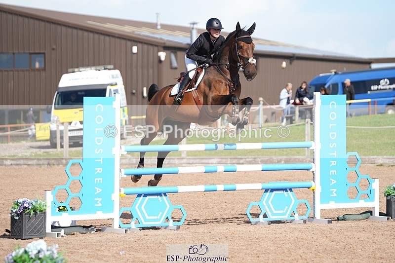 250913-105332-06267 - Cls 14 Snr Newcomers