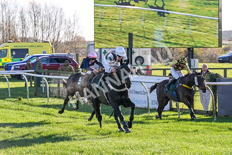 211125-Race 1-I See The Sea-6711 - Race 1