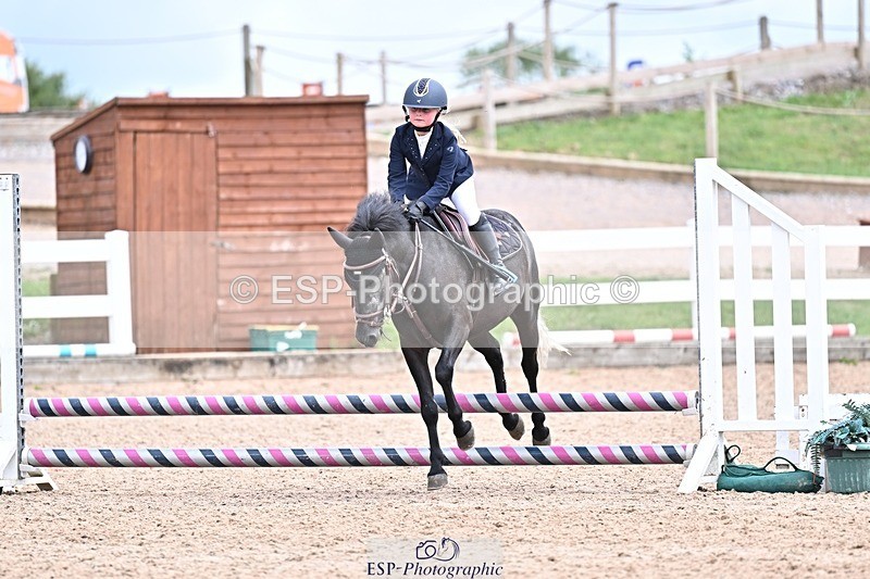 250729-143936-00022 - Clear Round and 60cm