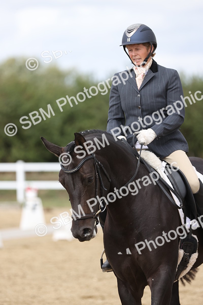 SBM_003872 - Class 9 - Novice 3 Champs