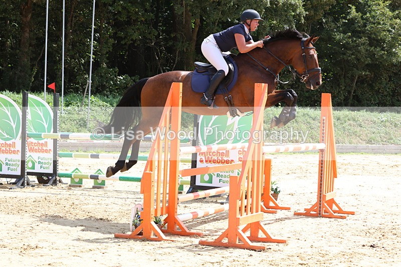 3E7A1792 - Class 8: Senior Newcomers/1.10m open
