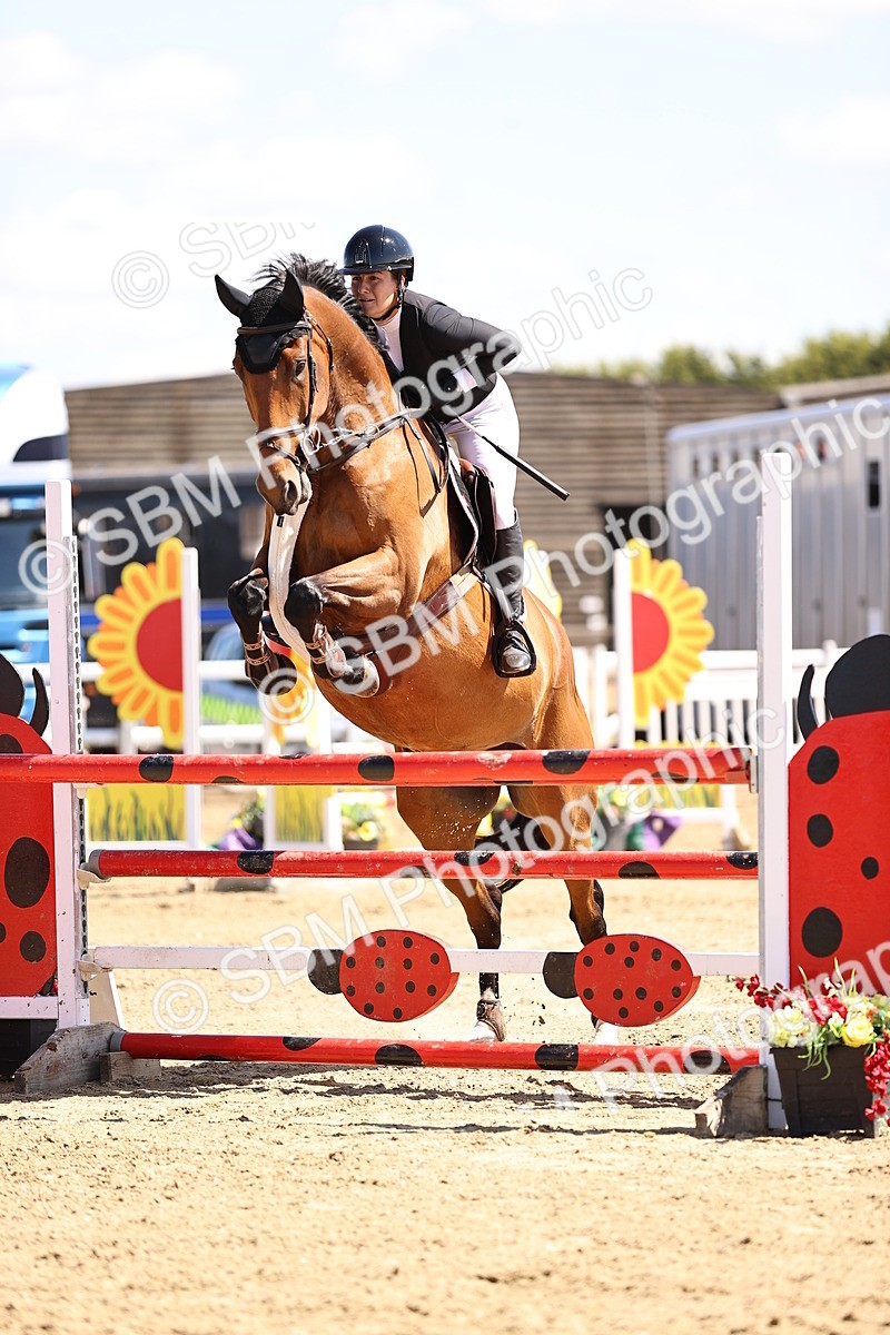 SBM_015007 - Class 15 - Senior Newcomers - 1.10m Open