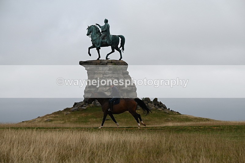 DSC_0299 - Time at Statue 09:51 to 10:54