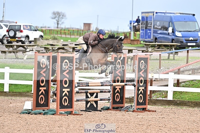 251119-100853-00077 - Cls 1 British Novice and 90cm Open