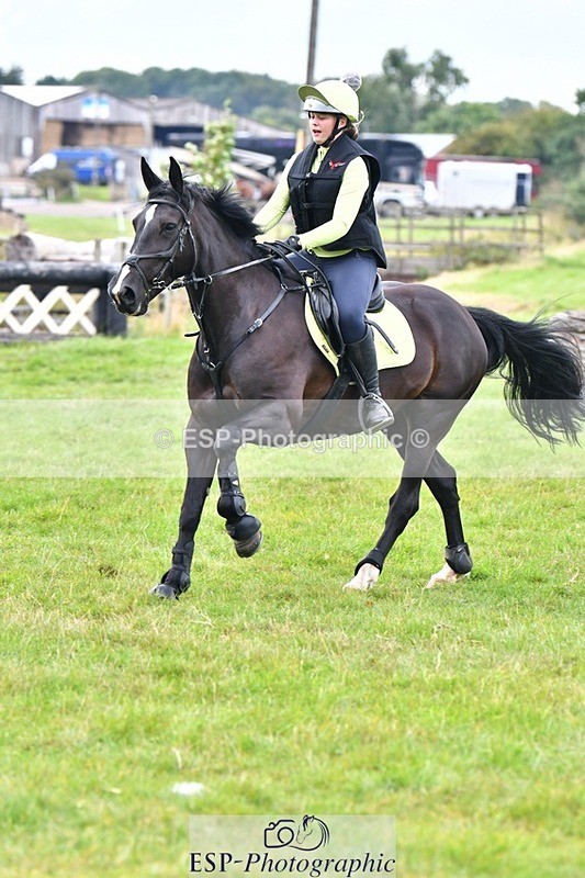 230817-151437-03093 - Abbie's 2nd Group - XC