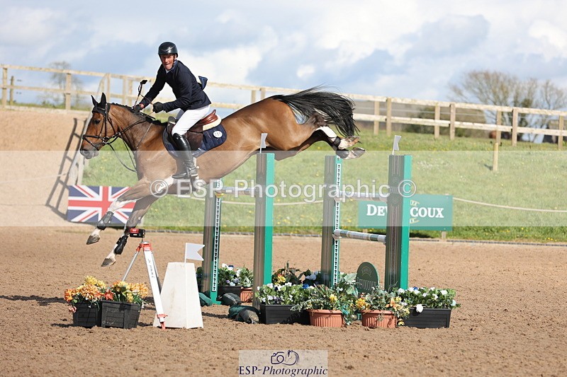 240419A-160948-09192 - Cls 10, 2 Star Big Tour 145cm  15.45 to 16.35 break