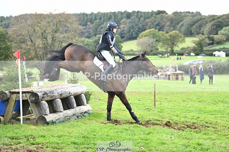 231021-160200-20727 - 552-MONBEG.BY.MAGIC-Xanthe.Baylis-SC+XC