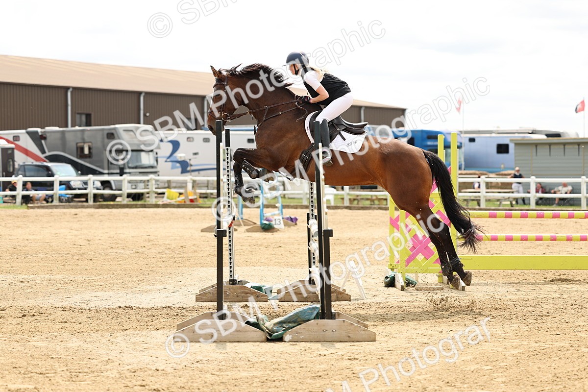 SBM_005424 - Class 17 - Senior Discovery - 1.00m