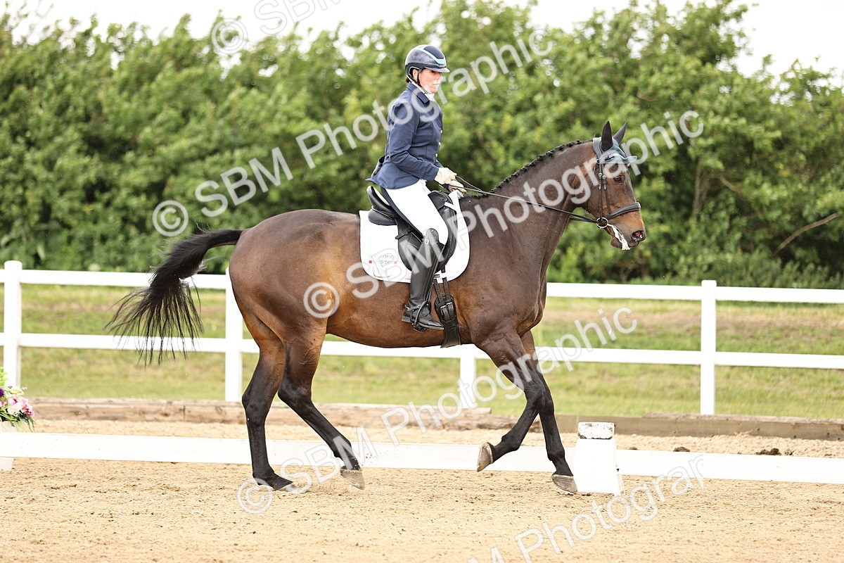 SBM_002930 - Class 2 - Novice 4 - 12.00-13.10