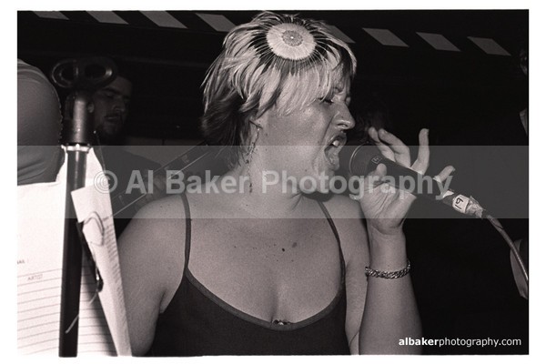 23 - Friends-&-Family @ the-roadhouse 12.07.03