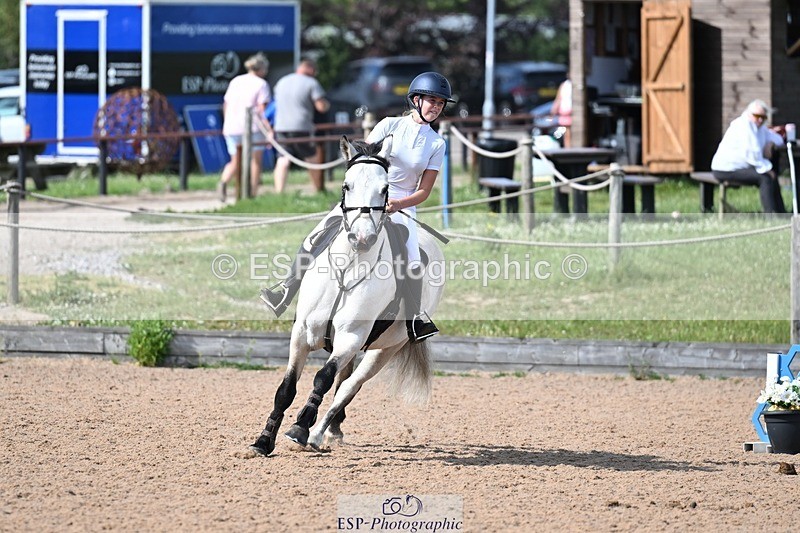 260626-165222-00675 - Cls 2 Pony Intro 90cm