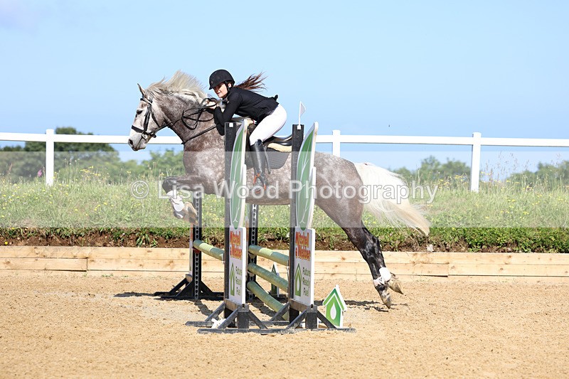 3E7A2507 - Class 2: 70cm Juniors and Seniors