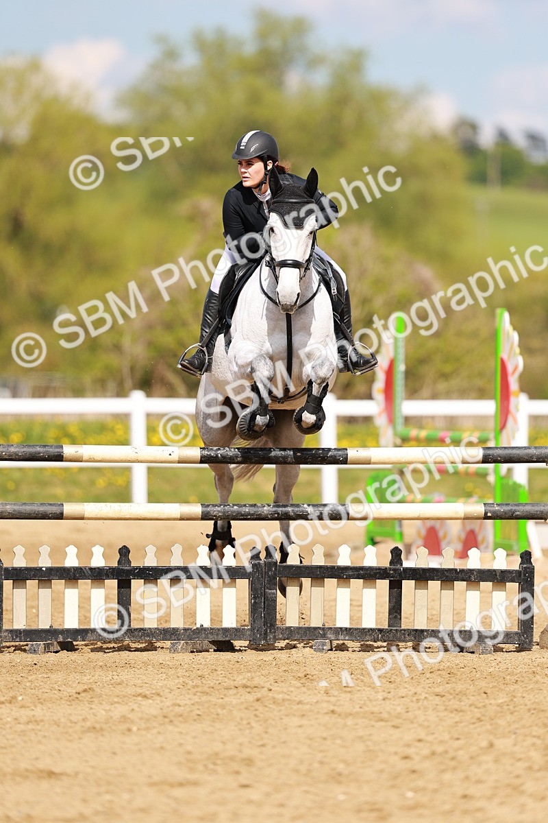 SBM_002128 - Class 4 - Senior Newcomers - 1.10m