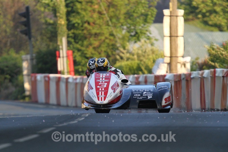 IMG_5656 - Thursday Practice - TT 2013 Side Car