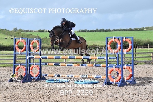 BPP_2359 - CLASS 5   FRI Senior Foxhunter/ 1.20m Open