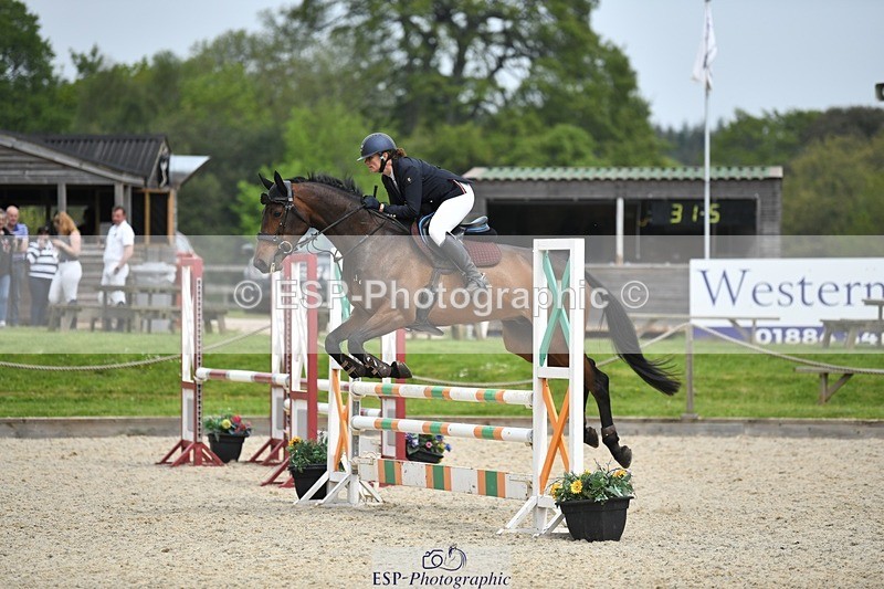 230514-111710-10378 - Cls 33b Snr 1.00m Open Final