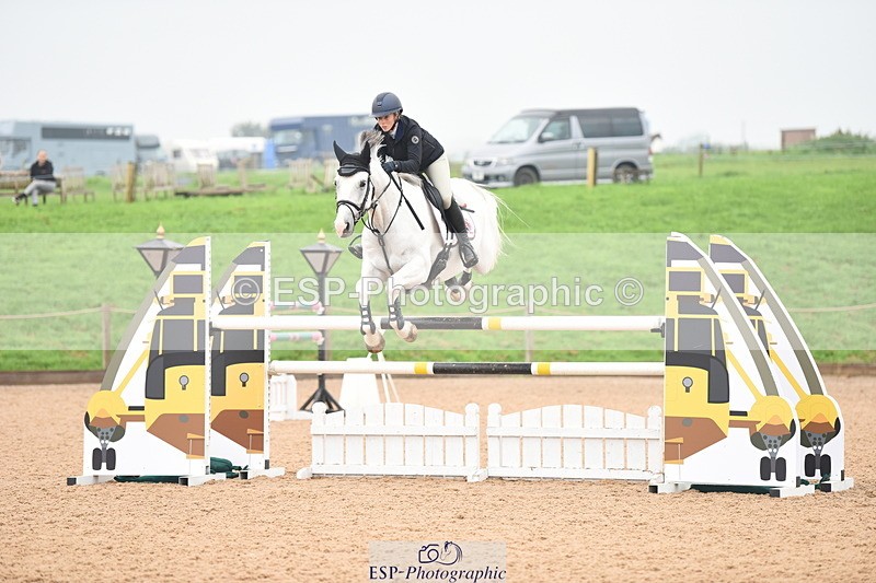 230916A-123836-04879 - Cls 16 National 1.30m