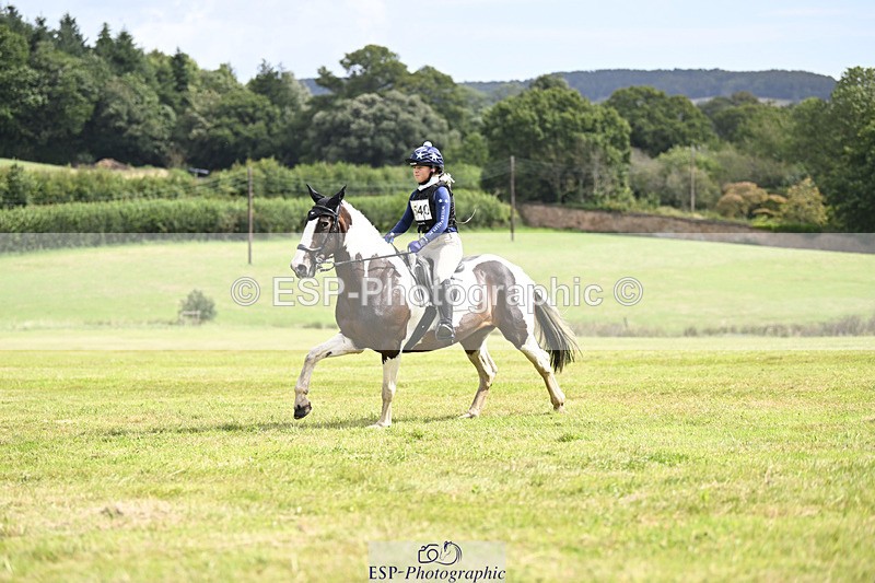 240825X-115611-32651 - 70cm XC 11.00 to 12.00