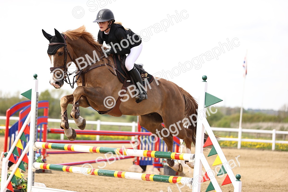 SBM_002416 - Class 11 - Senior newcomers - 1.10m