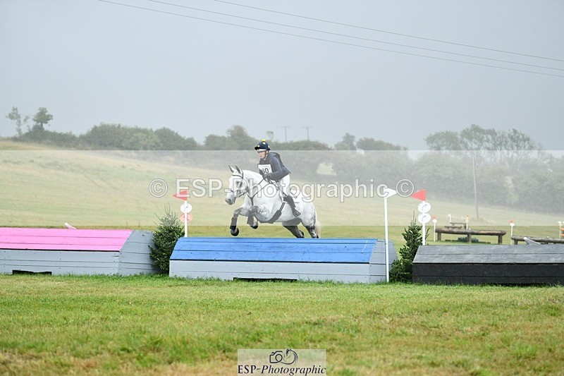 250830-115954-02395 - B-060-Helen.Hickson