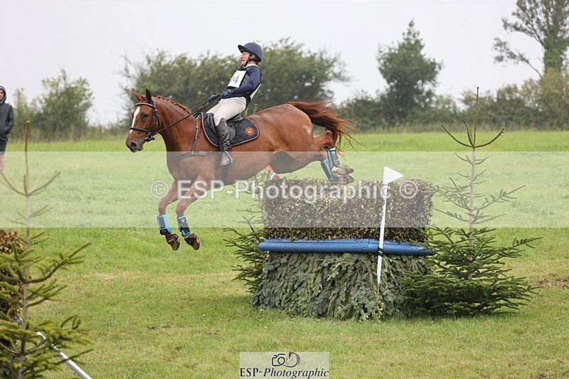 240901A-105425-06121 - 404-Jancis.Weal-ESCAPE.THE.OPPOSITION