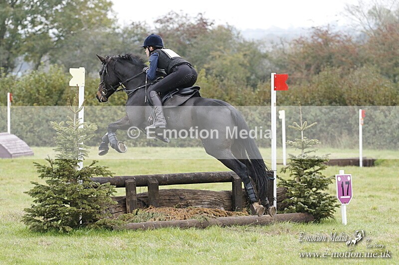WWHT 181020 WWHT 181020 1092 - WWEC Novice Pairs (0.80m) 18/10/20