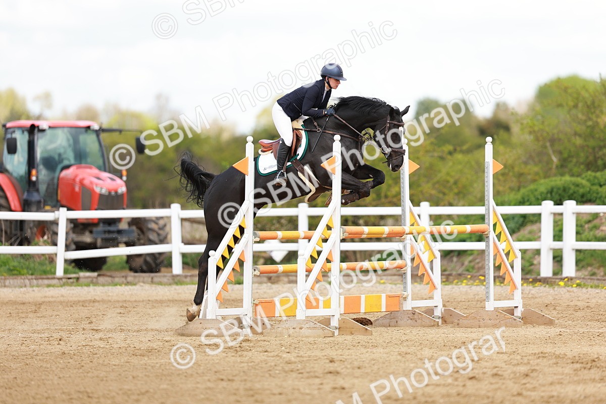 SBM_002311 - Class 4 - Senior Newcomers - 1.10m