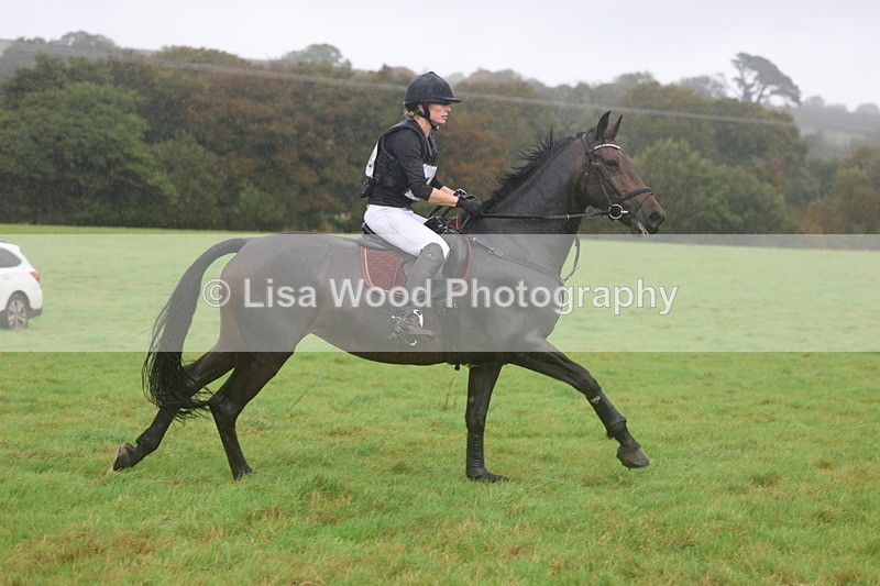 3E7A1928 - Class 4: 80cm: Box