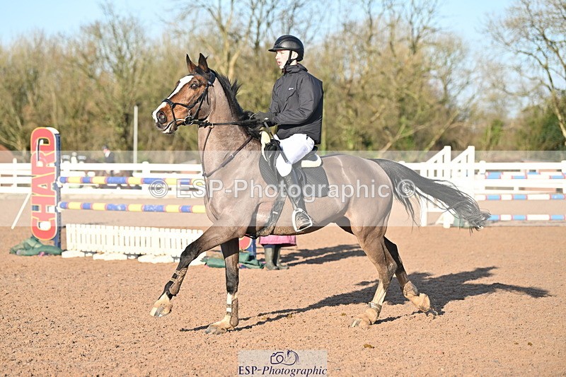 231210A-132040-02559 - Cls 20 Newcomers & 1.10m Open