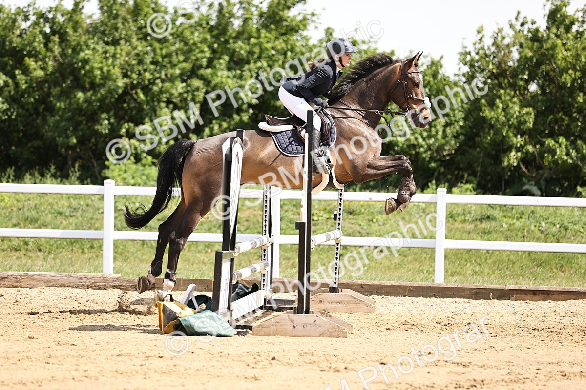 SBM_002198 - Class 9 - Senior British Novice - 90cm