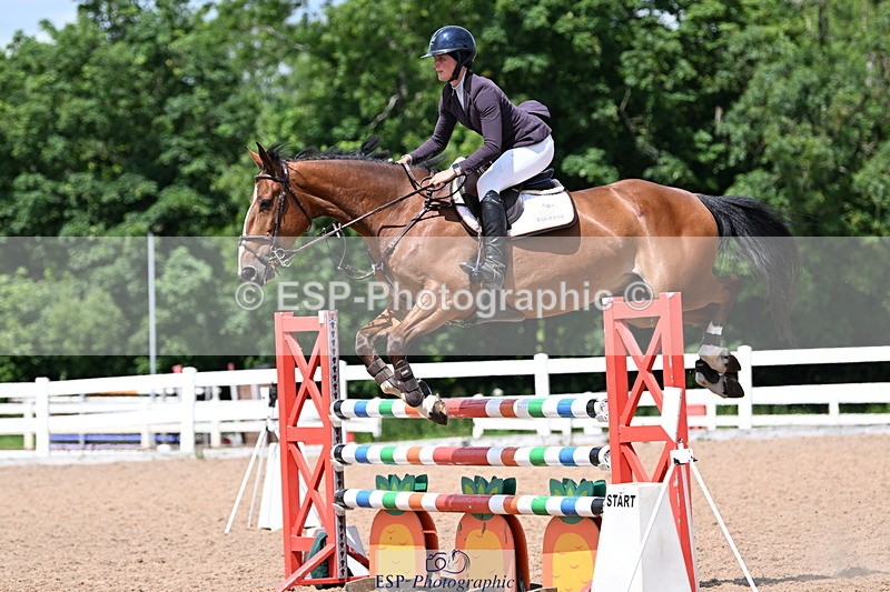 240619A-141550-00502 - Cls 4 Snr Newcomers and 1.10m Open