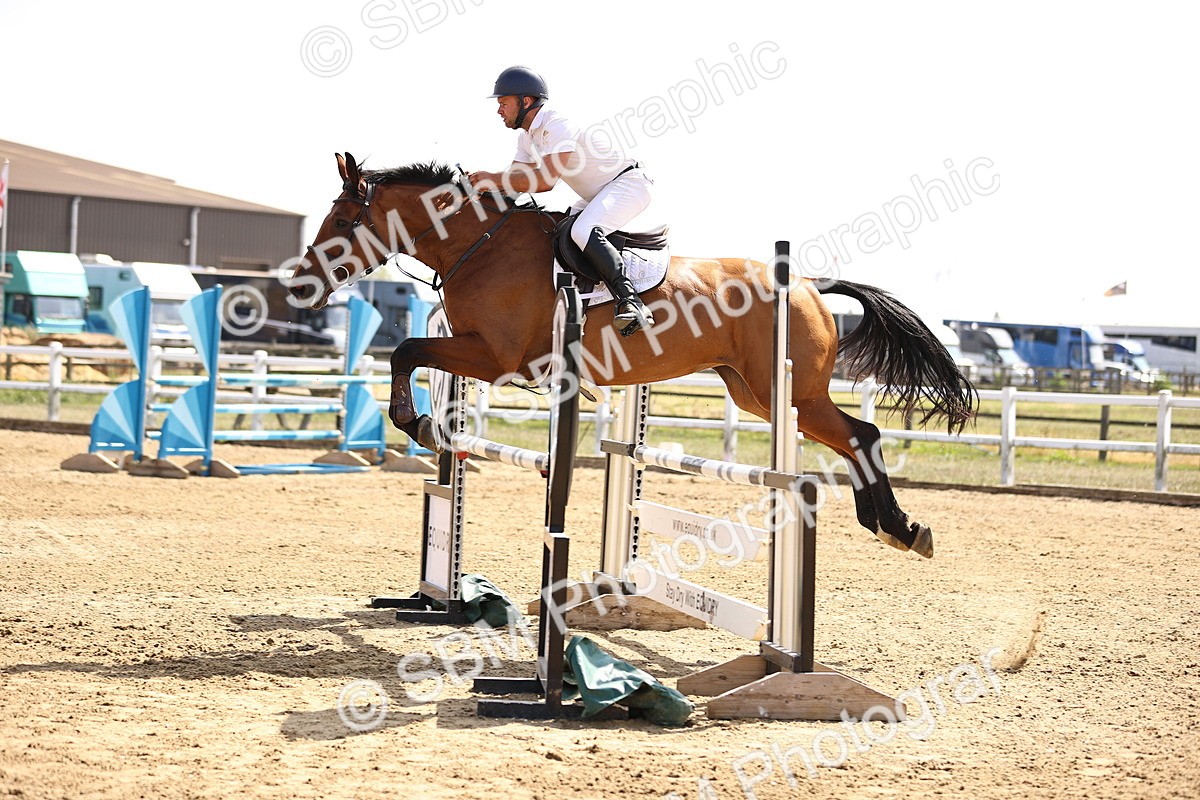 SBM_006774 - Class 12 - Amateur Championship Qualifier 1.05m