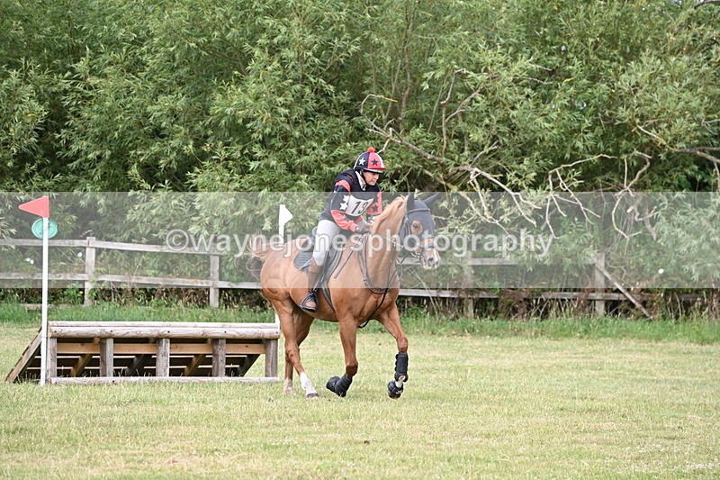 WJ6_6670 - 60cm XC Time 10:17 to 10:49