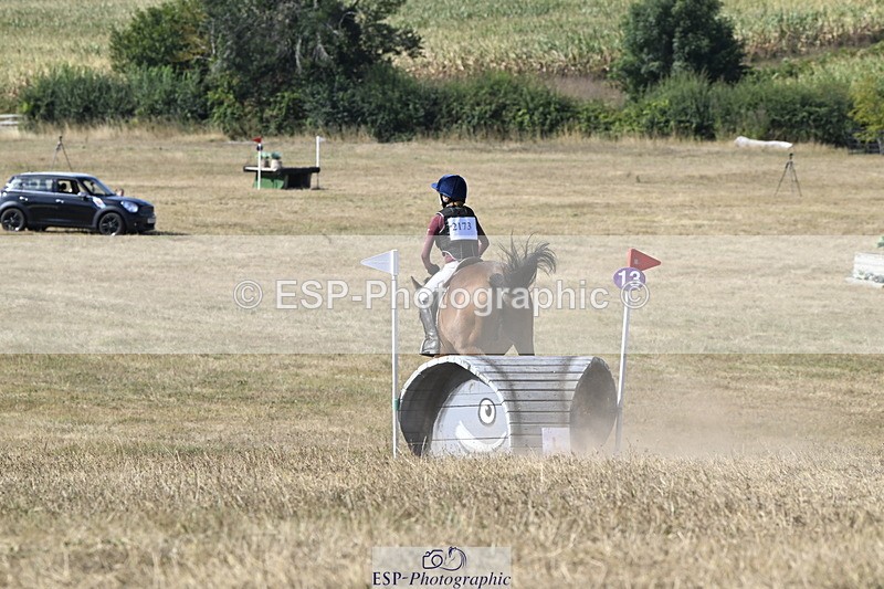 250824A-154937-39481 - 2173-Esmae.Leonard-Red