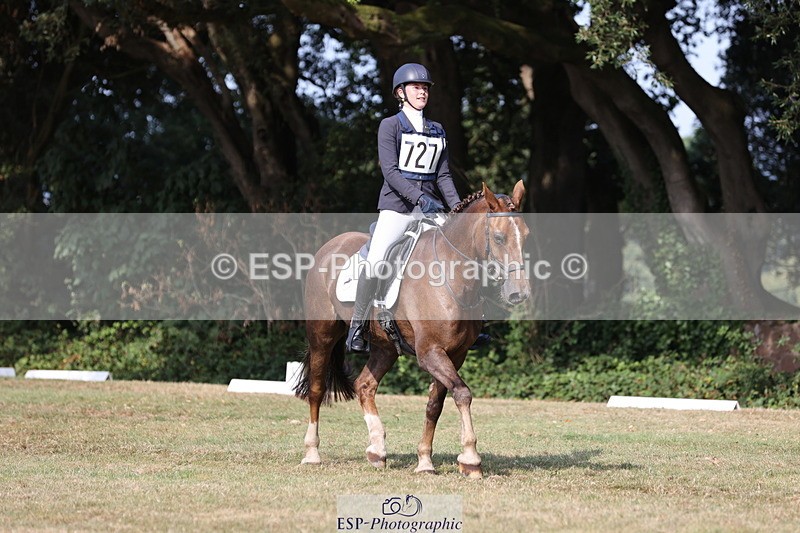 250823A-161547-33366 - PC80 Ride Off