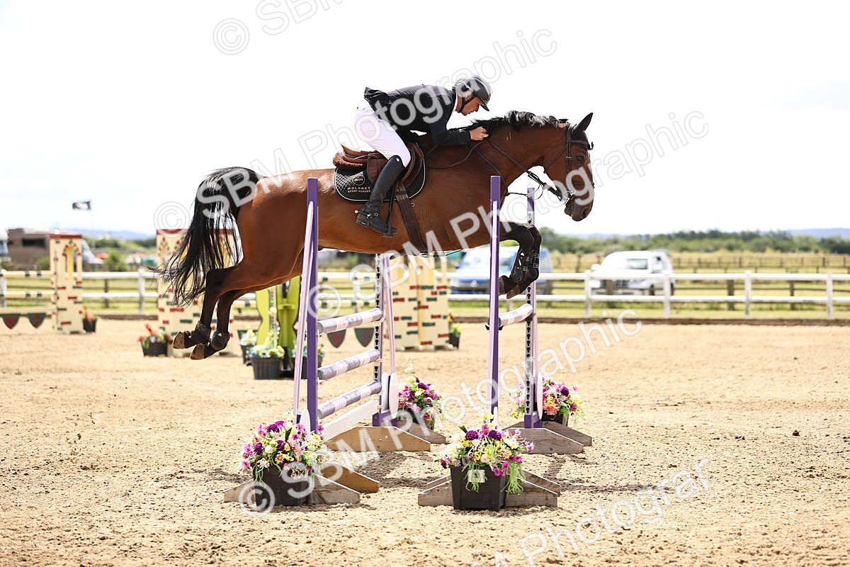 SBM_003558 - Class 22 - Senior Foxhunter 1.20m