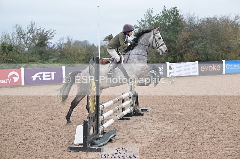 251116-095833-01082 - Cls 2 Pony Intro 70cm