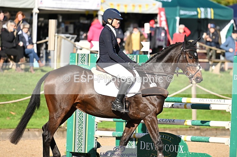 251024A-110951-06717 - B-163-Molly.Grew