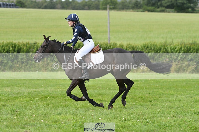 240804-153220-17676 - 605-Xanthe_Baylis-TULLIBARDS_HERSELF
