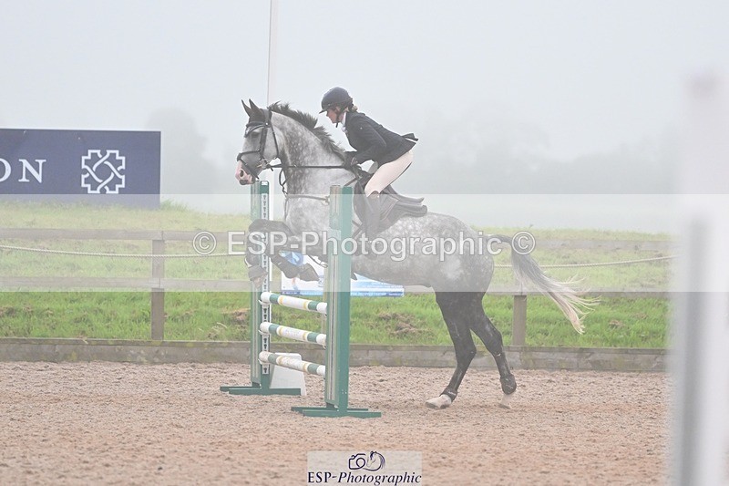 240813-194742-01025 - Classes 7 A&B 90cm