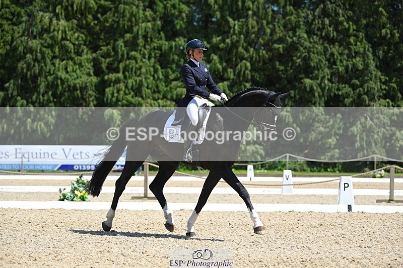 230526-135719-06862 - 480-FLOW_7-Mollie_Summerland-DR