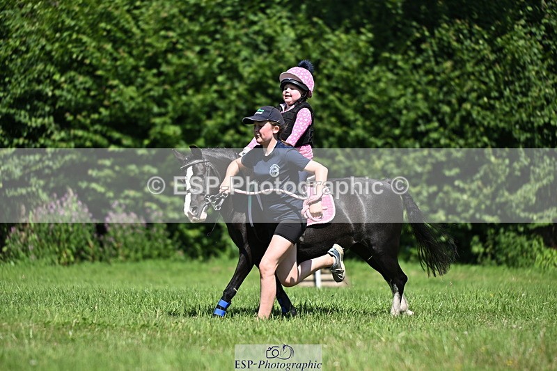 240729B-142457-02749 - Abbie's Group XC