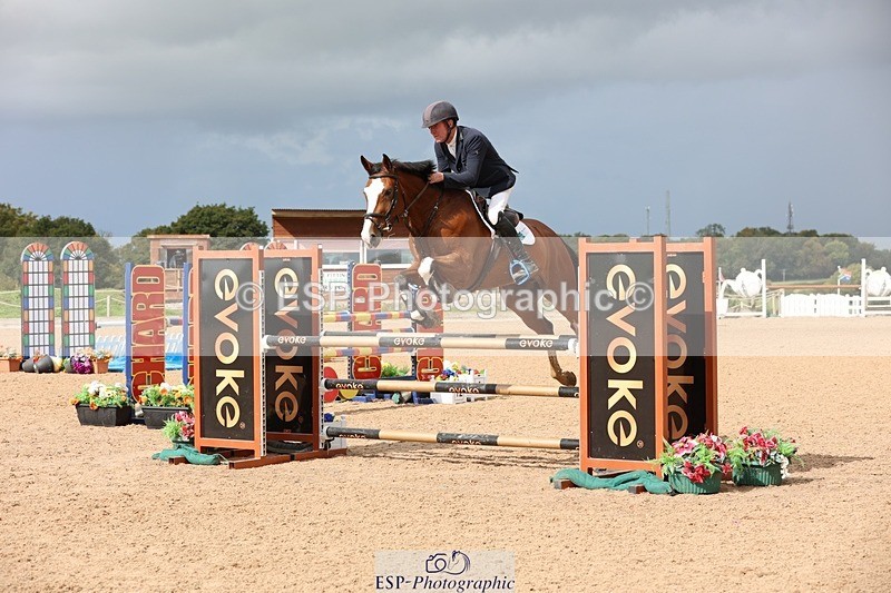 250911-111645-00901 - Cls 2 Snr Newcomers