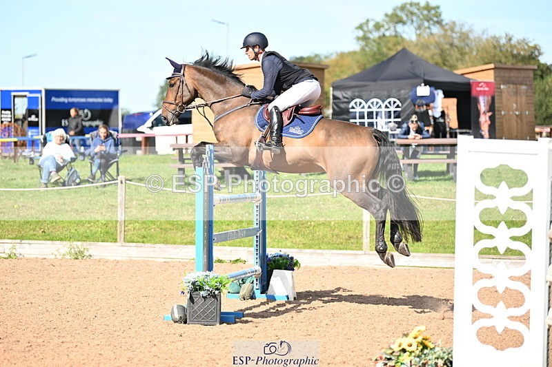 240913A-145437-04946 - Cls 17 National 1.30m Open