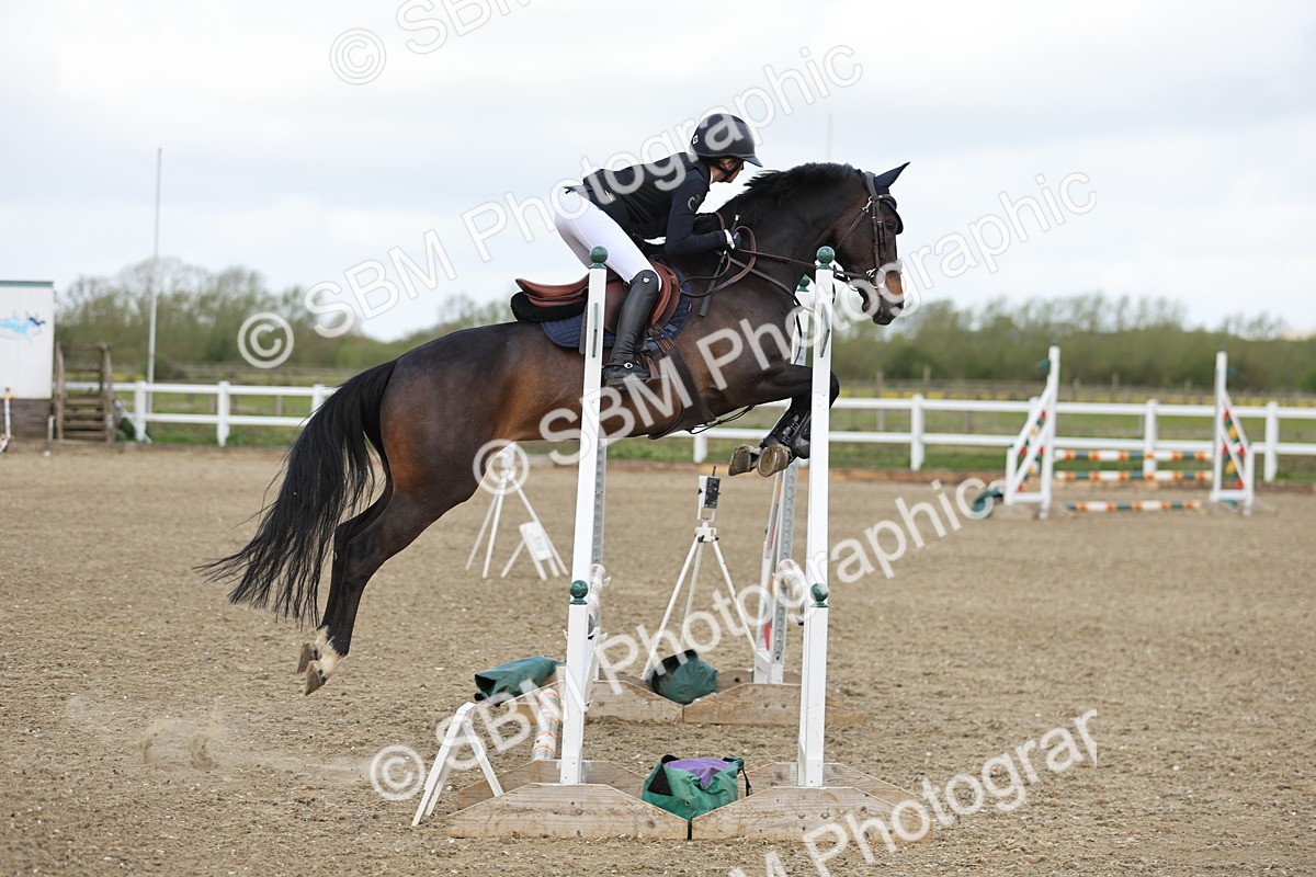 SBM_000107 - Class 1 - Clear Round