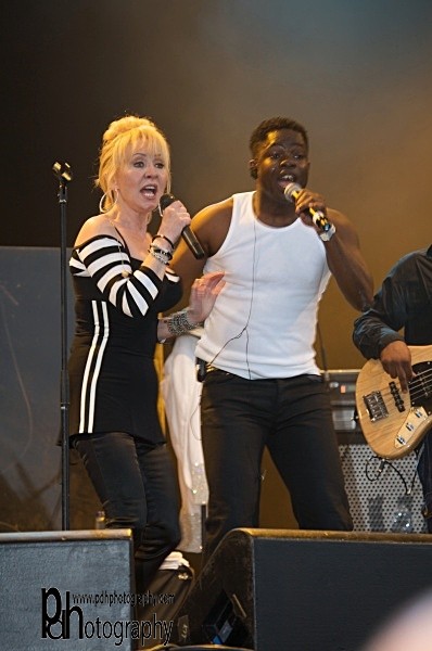 Lulu - Glastonbury IMG_3014 - Lulu & Band