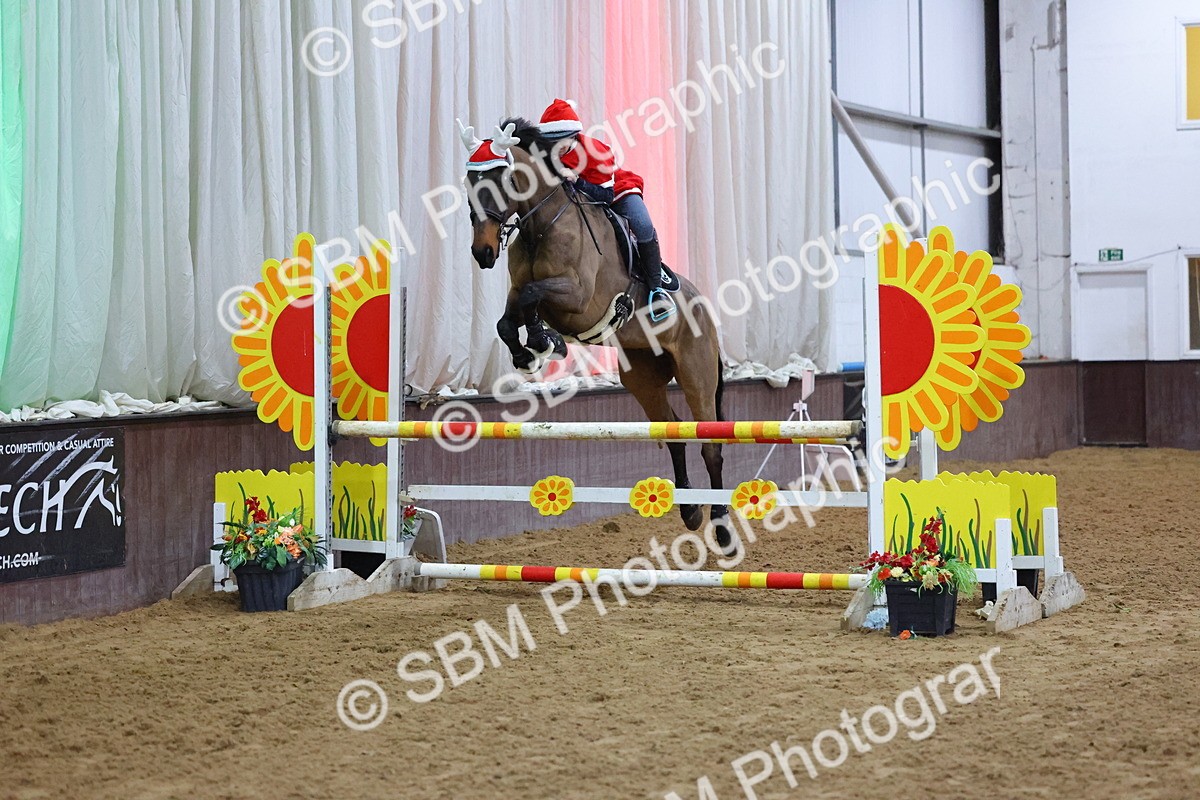 SBM_004204 - Class 20 - Pairs Relay Jumping 1.10m