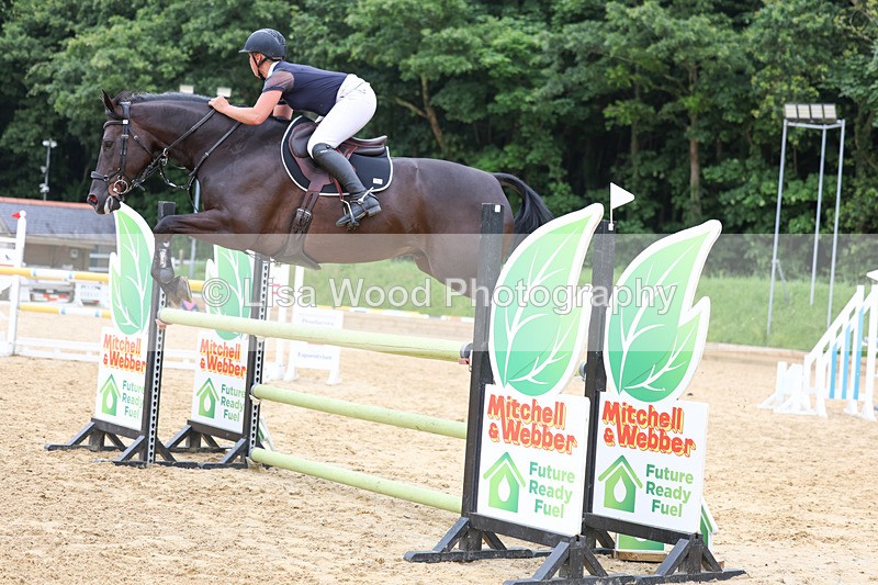 3E7A6515 - Class 9: Senior 1.15m Open