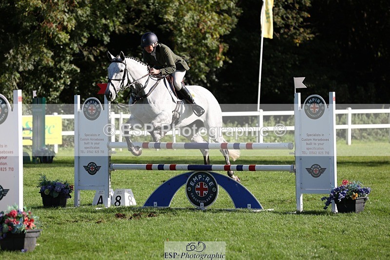 231022-111957-25105 - 624-CORRIEVIEW.OSCAR-Jane.Rogers-TrotUp+SJ