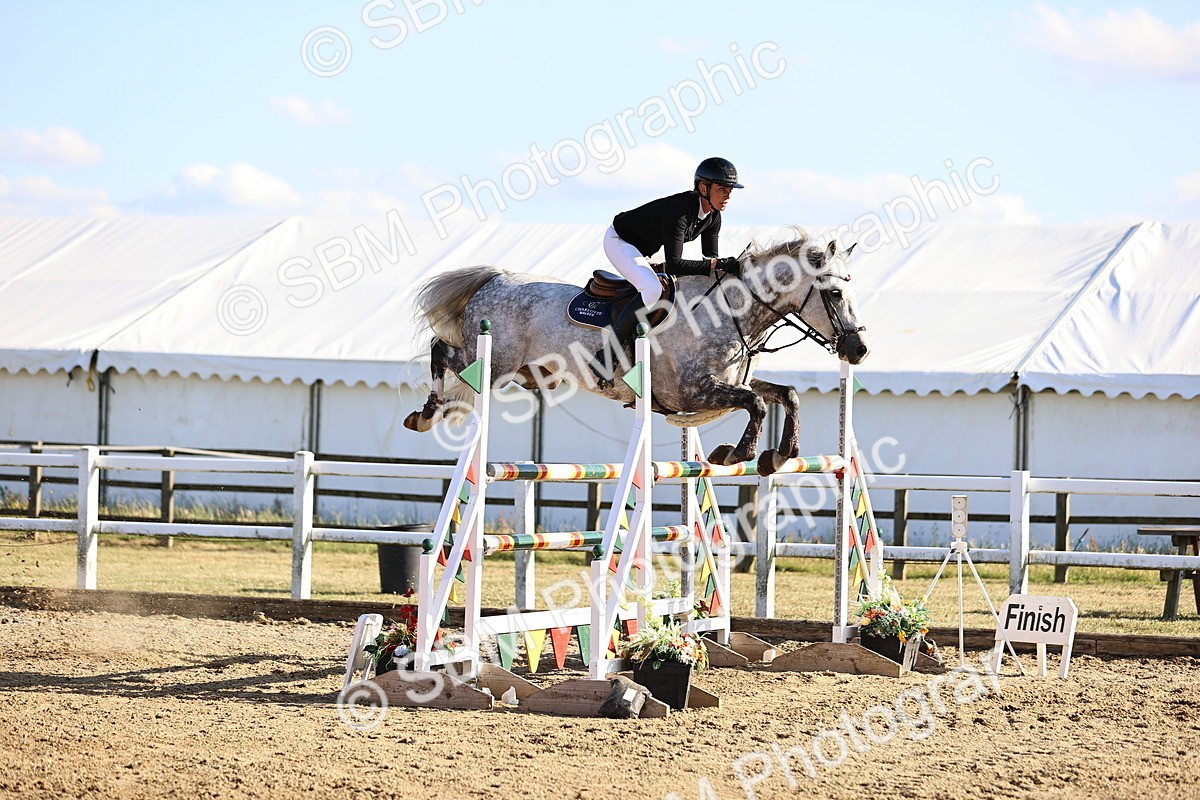 SBM_015925 - Class 18 - Senior 1.35m Open